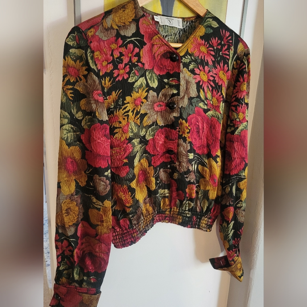 DESIGNER Vintage VALENTINO Blouse 1980s Silk Floral,Made In ITALY SZ 40/6 , US S